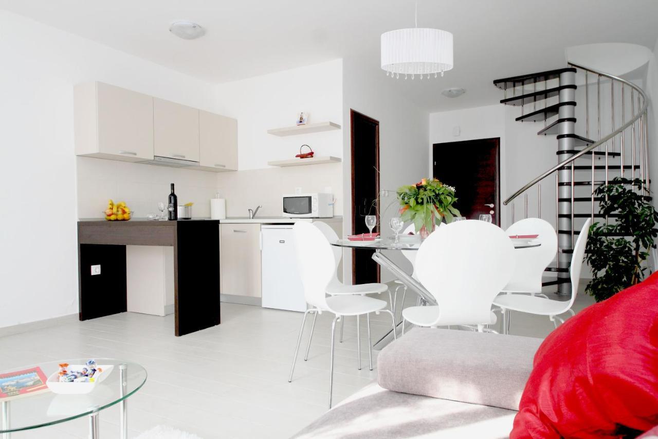 Apartments Du Lux Mokošica Extérieur photo